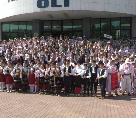 A ÎNCEPUT CONCURSUL NAȚIONAL AL COPIILOR „CĂLUȘUL ROMÂNESC”