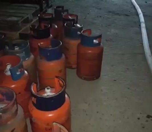 Deflagrație la un încălzitor de apă alimentat cu butelie