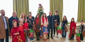 SPIRITUL CRĂCIUNULUI, ADUS DE ELEVI LA I.P.J. OLT