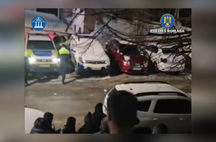 ȘASE PERSOANE REȚINUTE PENTRU LOVIRE SAU ALTE VIOLENȚE, DISTRUGERE ȘI TULBURAREA ORDINII ȘI LINIȘTII PUBLICE