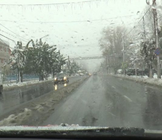 SUTE DE SANCȚIUNI APLICATE DE POLIȚIȘTI ÎN WEEKEND