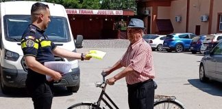 POLIȚIȘTII, ÎN MIJLOCUL COMUNITĂȚII DIN TRAIAN
