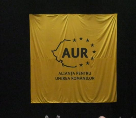 LIDERII AUR: „NU VENIM DOAR ÎN CAMPANIE, CI RĂMÂNEM APROAPE DE OAMENI”