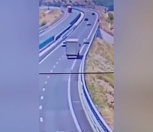 ACCIDENT RUTIER PE DRUMUL EXPRES 12