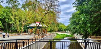 Parcul Constantin Poroineanu din Caracal prinde contur: lucrările de reabilitare continuă