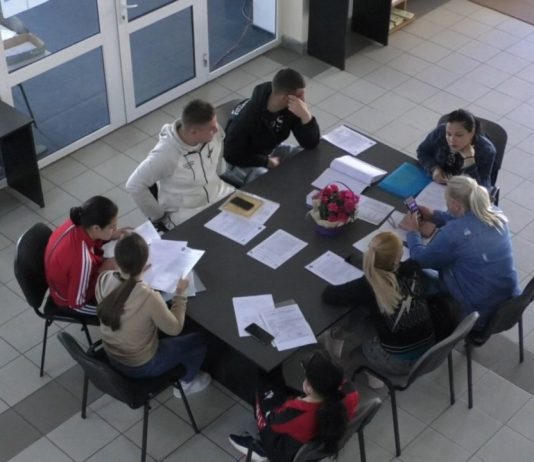 PESTE 1300 DE PERSOANE ȘI-AU GĂSIT UN LOC DE MUNCĂ PRIN AJOFM OLT