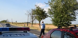 12 ȘOFERI AU RĂMAS FĂRĂ PERMIS DUPĂ CE AU GONIT PE ȘOSELELE DIN OLT