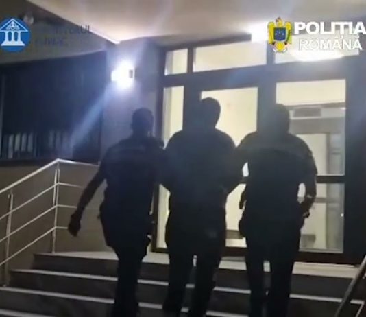 REȚINUT PENTRU LOVIRE SAU ALTE VIOLENȚE, TULBURAREA ORDINII ȘI LINIȘTII PUBLICE ȘI PORTUL SAU FOLOSIREA FĂRĂ DREPT DE OBIECTE PERICULOASE